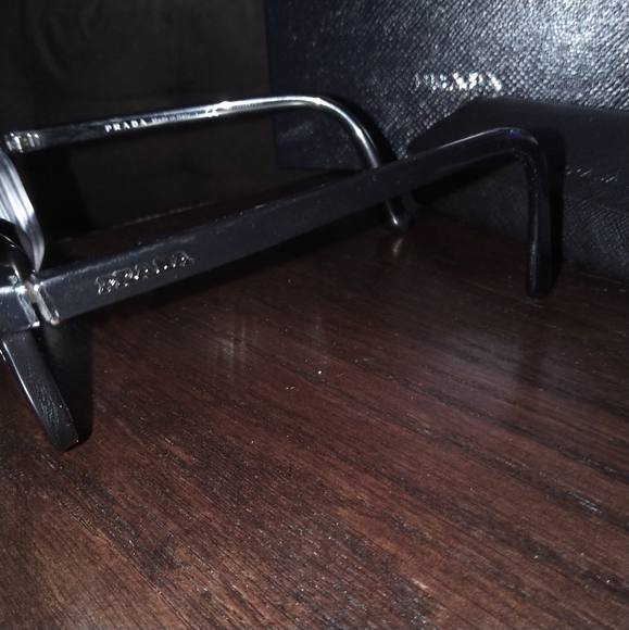 Authentic Prada glasses, design WI-PR_03RVF_1AB101 - Picture 3 of 4